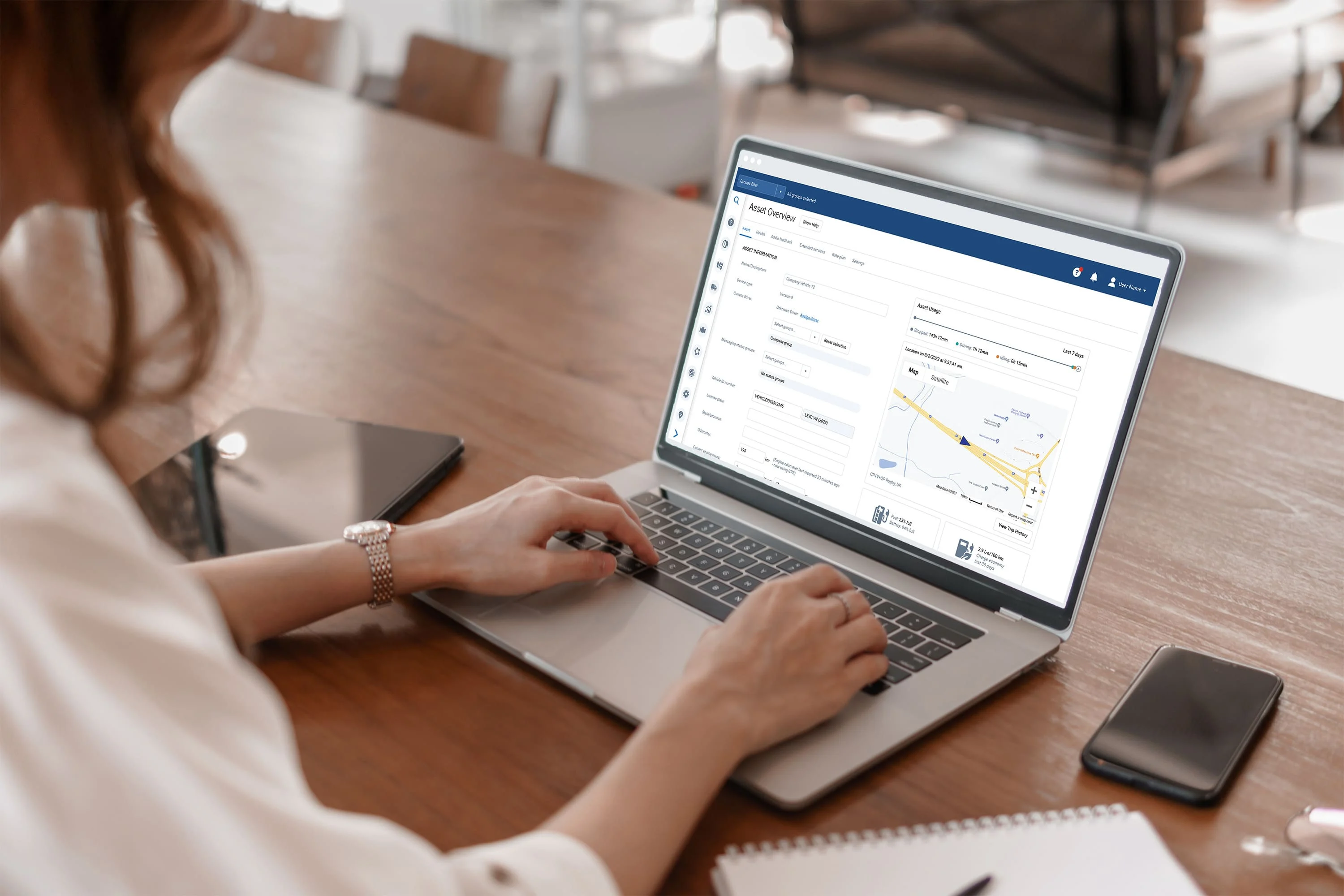 Flex-E-Rent-customer-service-desk